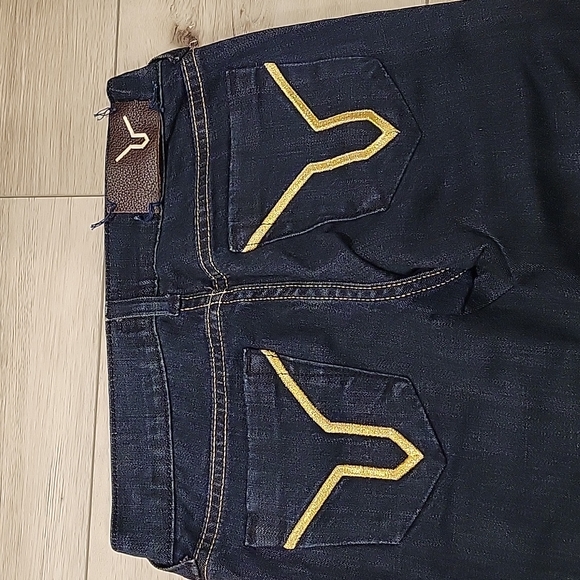 Vigoss Jeans - Picture 4 of 10